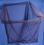 Hexamesh Net Cages with Floating Cage Frame